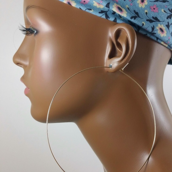 ๐4 inch hoops 14k GF Beautiful gold earrings - Picture 2 of 4